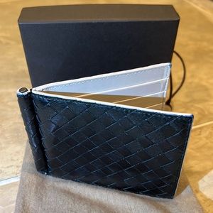 Authentic Bottega Veneta Black/White Money Clip Wallet.